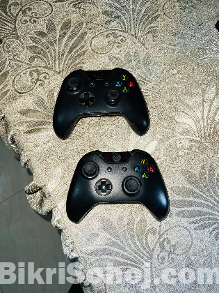 XBOX CONTROLLER USED